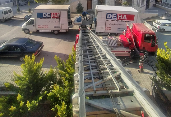 Mamak Evden Eve Nakliyat İçin Asansör Hizmeti